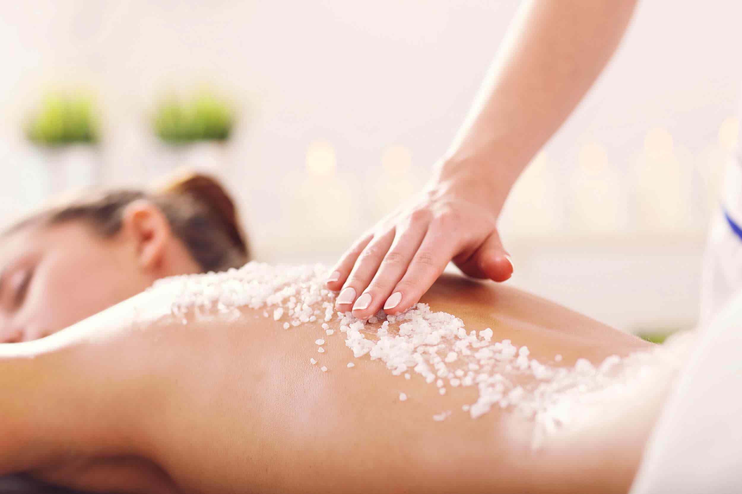 spa-treatment-6 https://www.permanent-makeup-koeln.de/wp-content/uploads/2018/10/spa-treatment-6.jpg